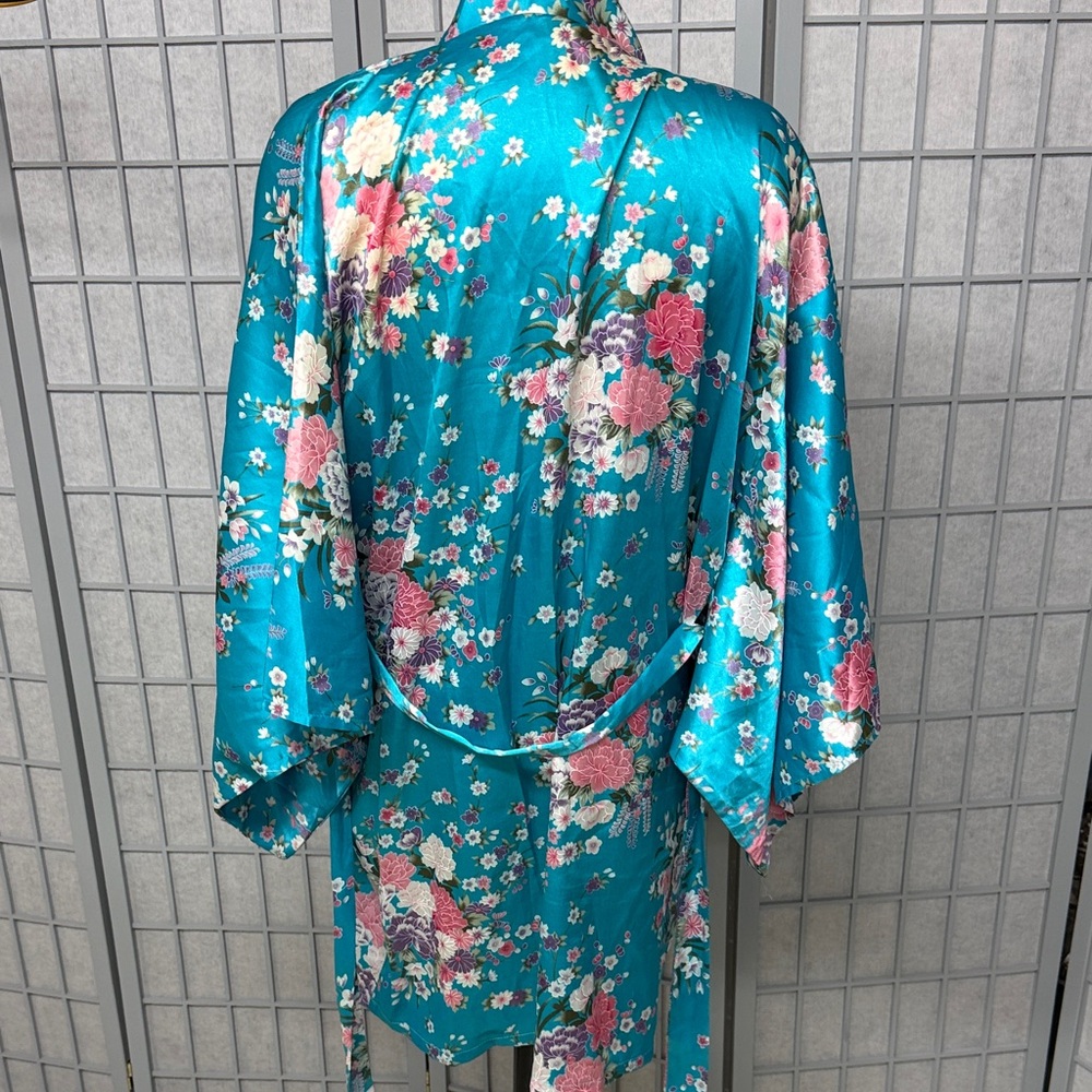 Source Unknown Teal and Pink Floral Satin Robe - Picture 4 of 7